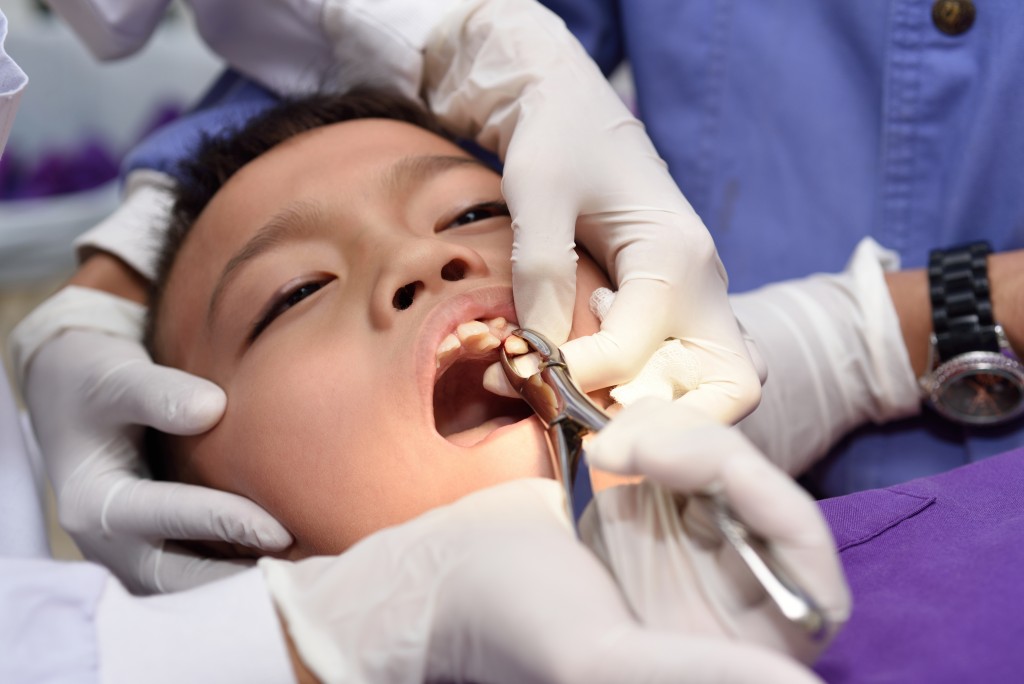 oral-health-care-for-children-children-tooth-cavity-how-to-take